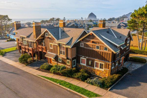 Lodges at Cannon Beach B1